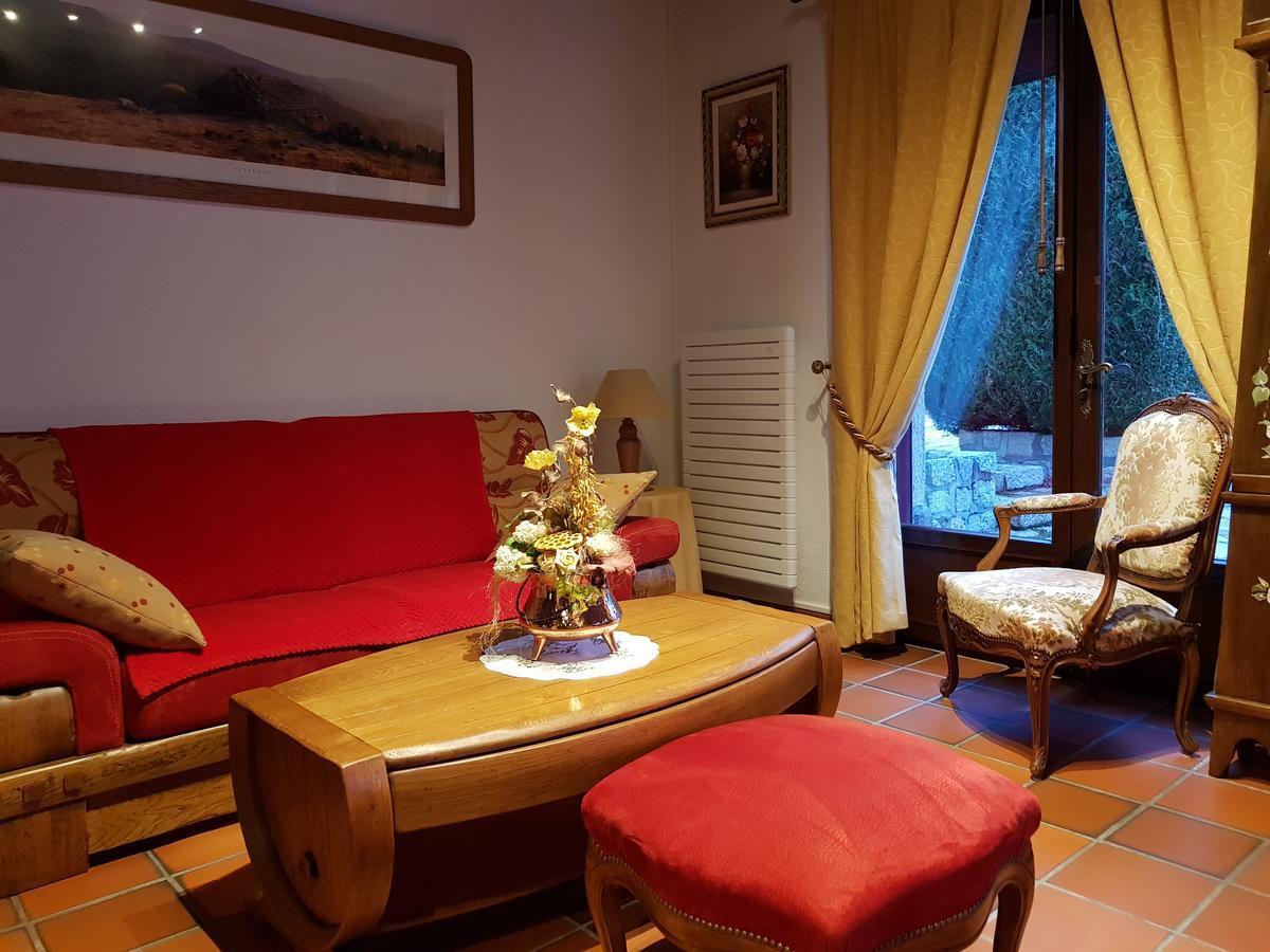 Hôtel-logis La Coraline 3* Gannat